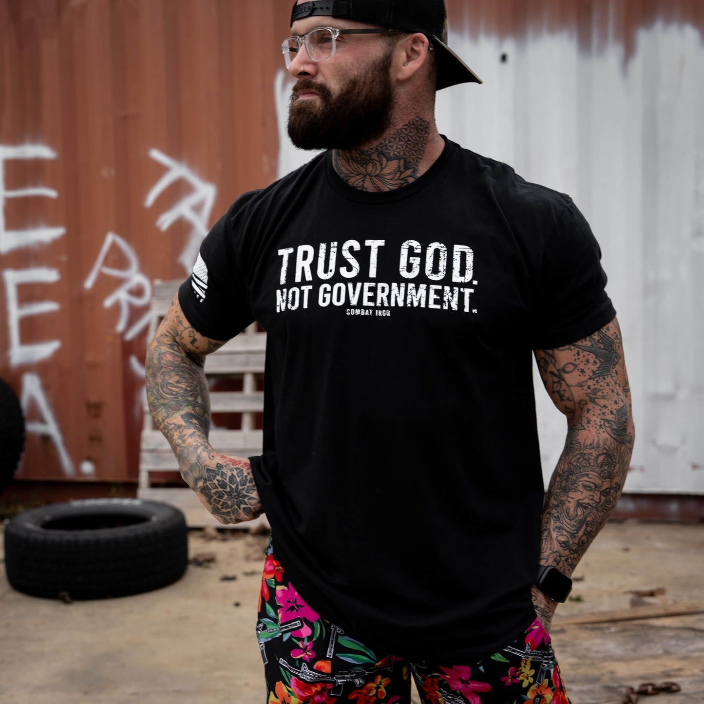 Trust God. Not Government. Men's T-Shirt
