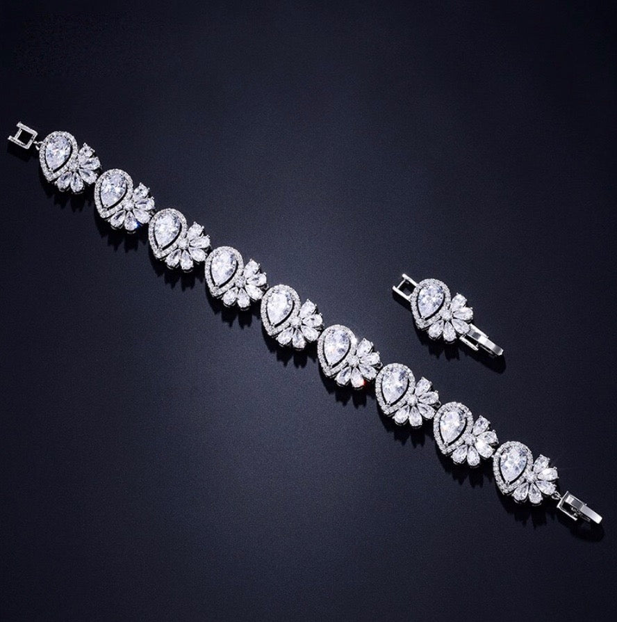 Maureen - Cubic Zirconia Bridal Bracelet - Available in Rose Gold and Silver