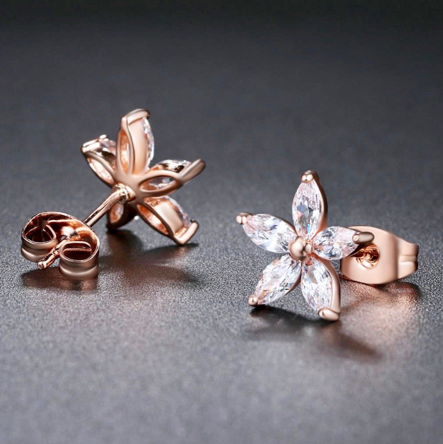 Lisa - Cubic Zirconia Bridal Earrings - Available in Silver and Rose Gold