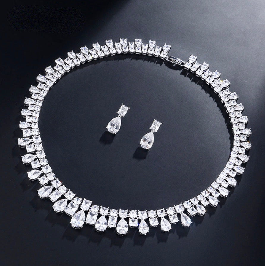 Regina - Silver Cubic Zirconia Bridal Jewelry Set
