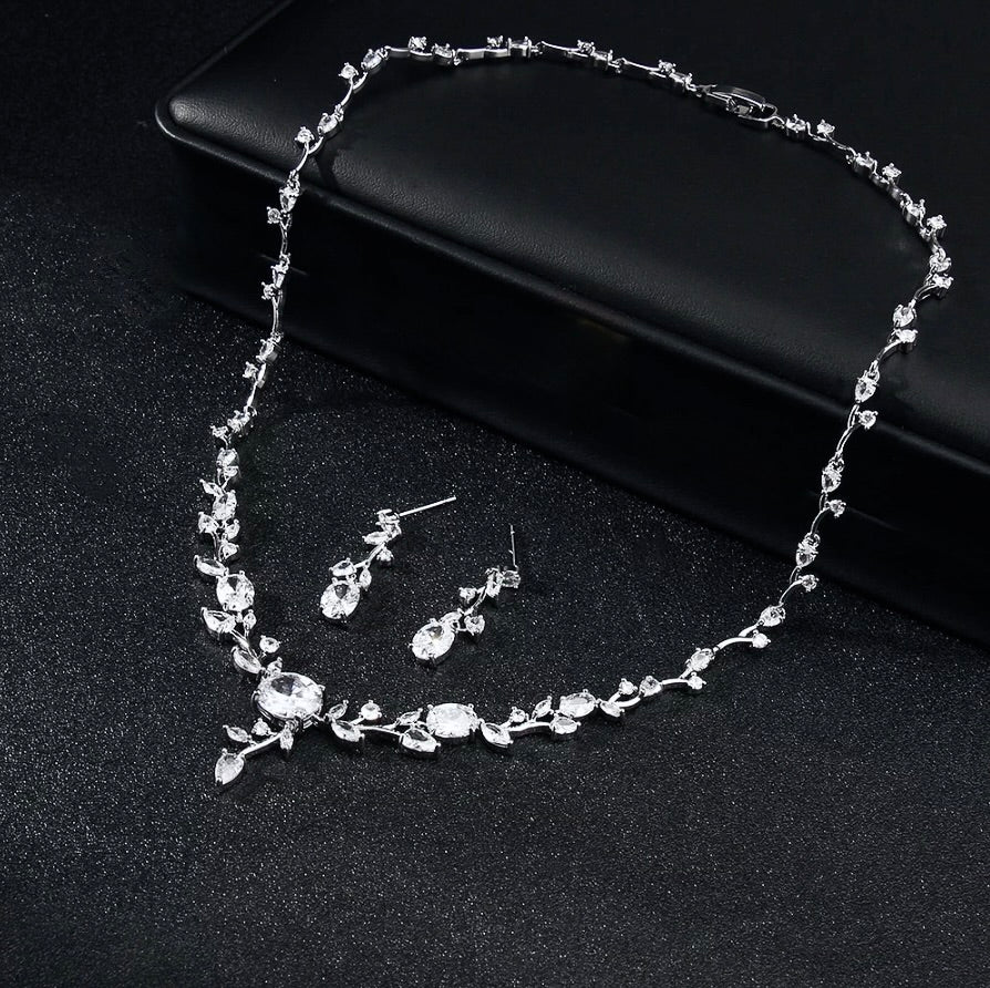 Seraphina - Cubic Zirconia Silver Vine Bridal Jewelry Set