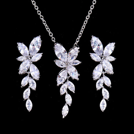 Vivienne - Cubic Zirconia Bridal Jewelry Set - Available in Silver, Rose Gold and Yellow Gold