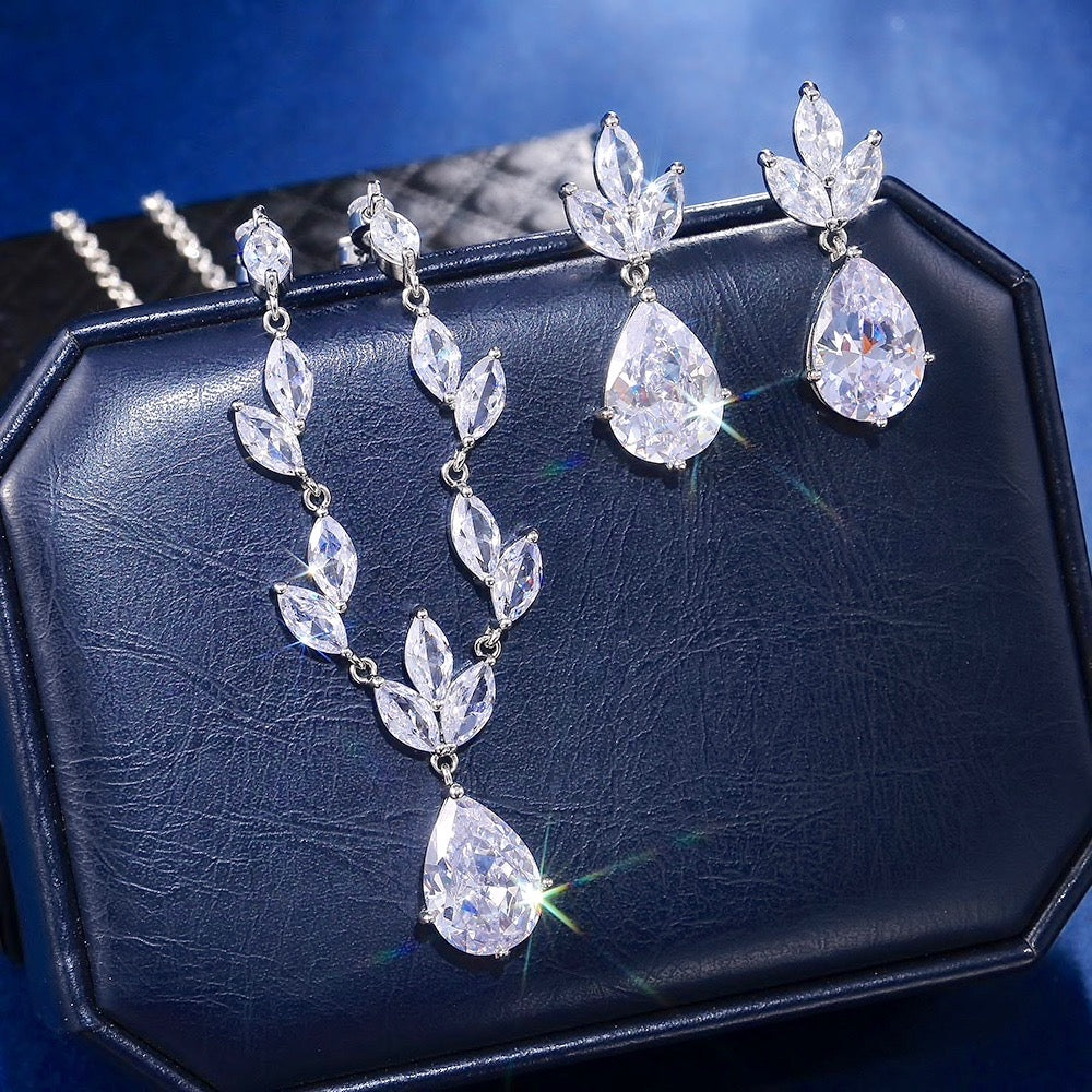 Cody - Cubic Zirconia Bridal Jewelry Set - Available in Silver, Rose Gold and Yellow Gold