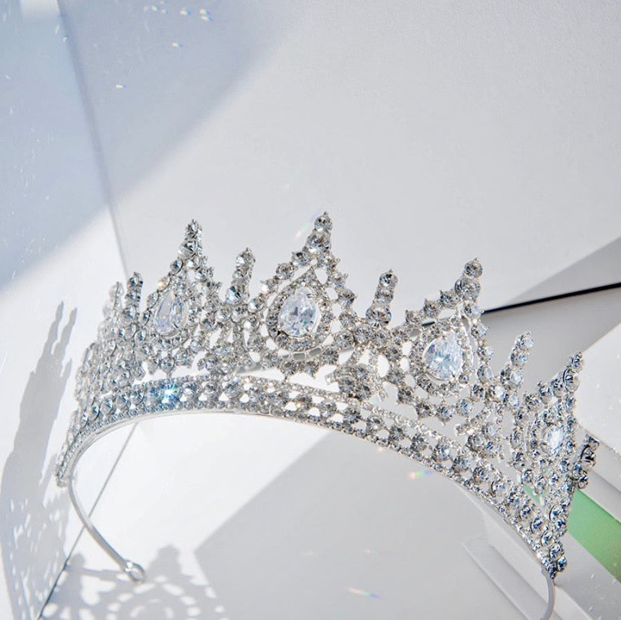 Emmy - Royal Glamour Bridal Tiara