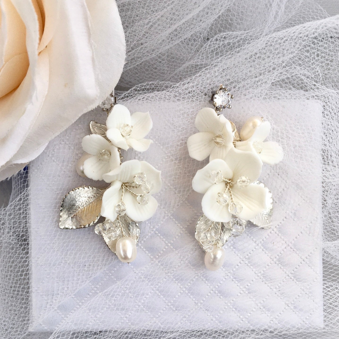 McKenna - Ceramic Flowers Bridal Hair Comb and Earrings Set - Available in Gold and Silver