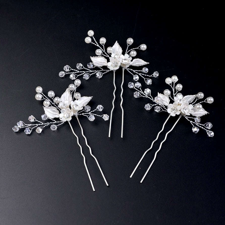Betty - Ceramic Flowers and Pearls Bridal Hair Pin