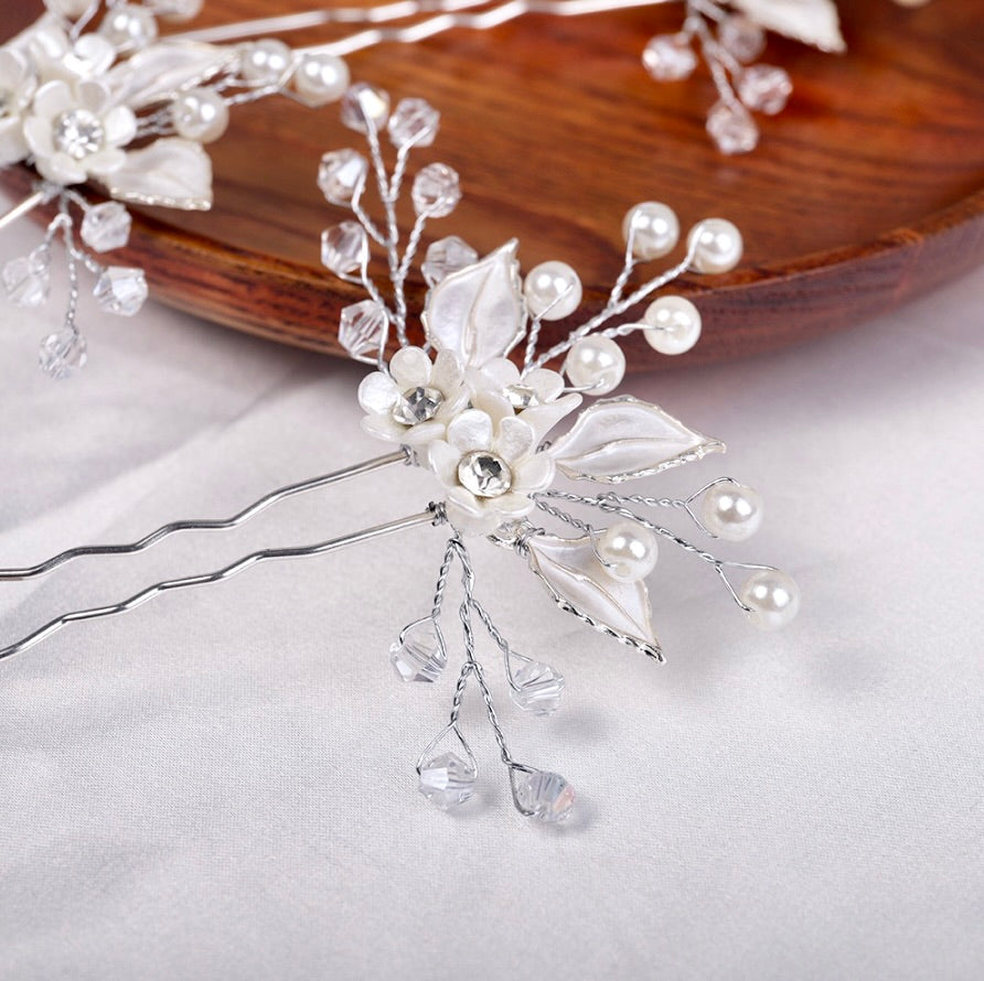 Betty - Ceramic Flowers and Pearls Bridal Hair Pin