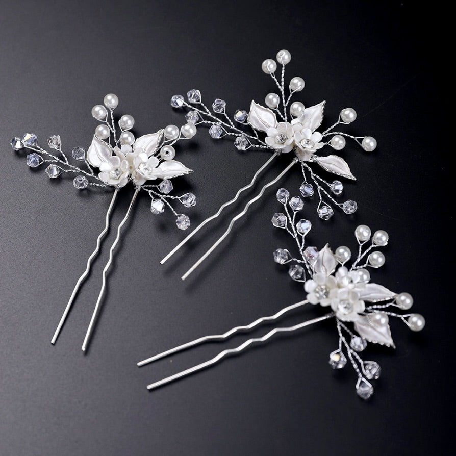 Betty - Ceramic Flowers and Pearls Bridal Hair Pin