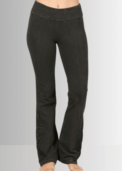 Mineral Washed Bootcut Jeggings Crochet DetaiL