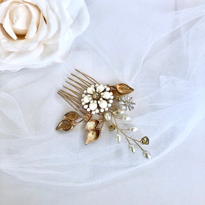 Jessie - Vintage Pearl Bridal Hair Comb