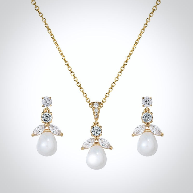 "Kathani" - Pearl and Cubic Zirconia Jewelry Set - Available in Gold and Silver