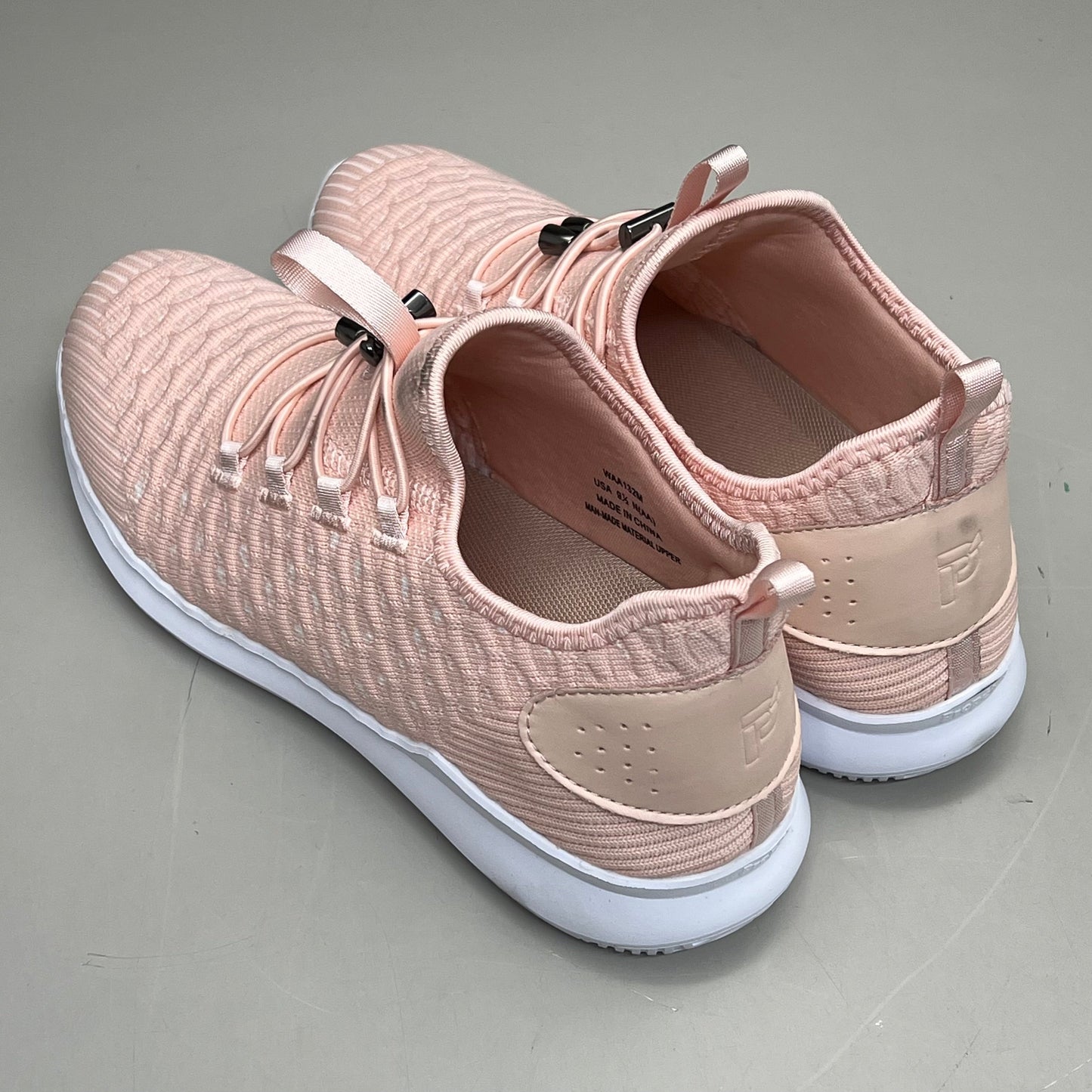 PROPET Travel Bound Sneaker Women's Sz 6 Pink Blush WAA132M As-is Slightly Dirty