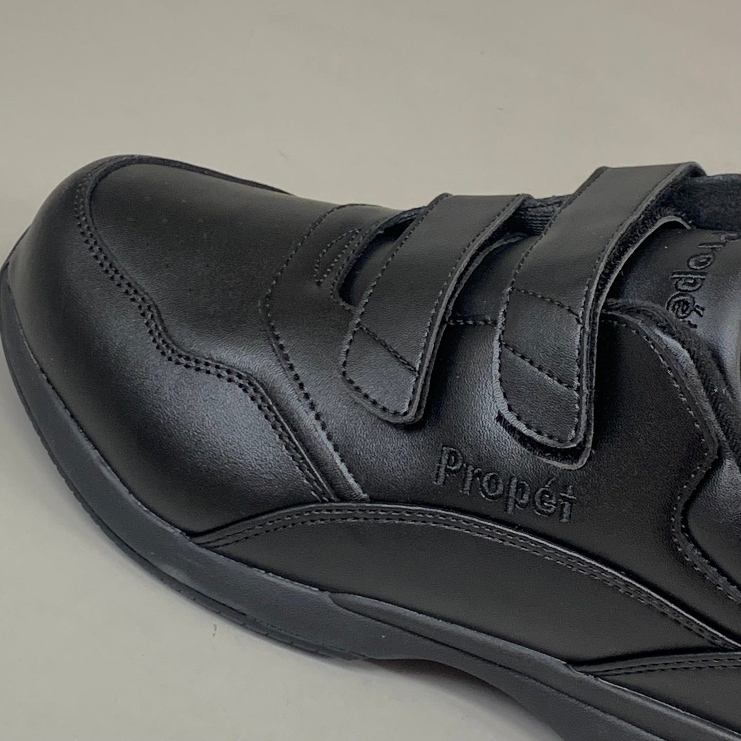 PROPET Tour Walker Strap Sneaker Shoes X(2E) Women's SZ 11 Black W3902BLKX-11
