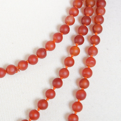 RED ONYX BEADS LONG - 71" (180cm)