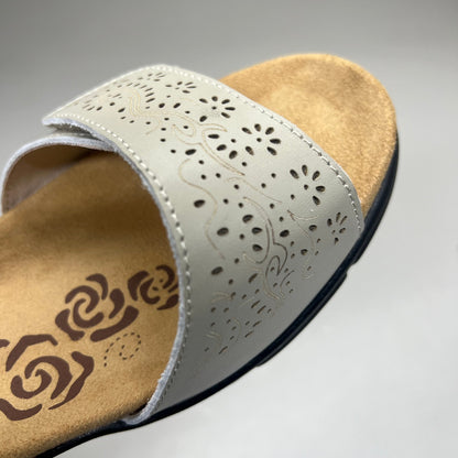 PROPET Wanda Sandal w/Wedge Heel Design Womens Sz 7.5 XX WIDE (4E) Cream WSX203L