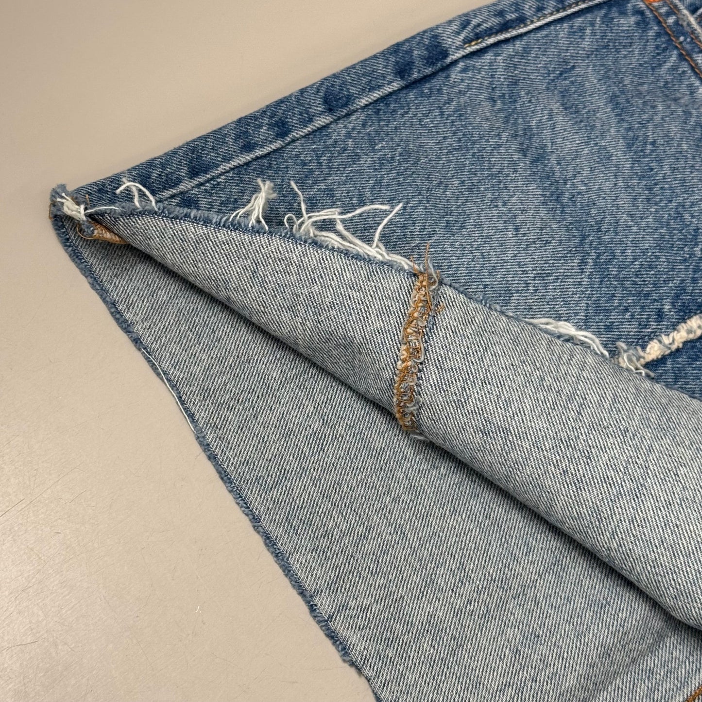 LEVIS Recrafted Icon Skirt Mid Rise Original Women's Sz 30 Novel Notion Med Wash