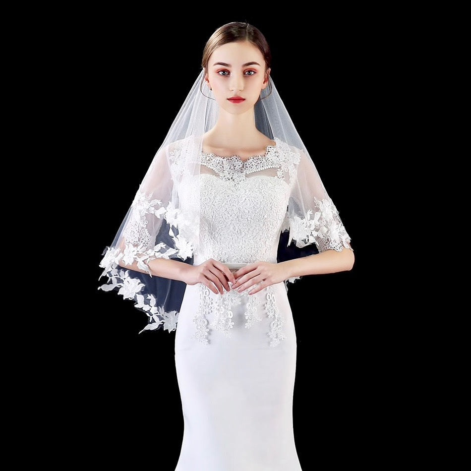 "Granada" - Ivory Lace Edge Fingertip Bridal Veil