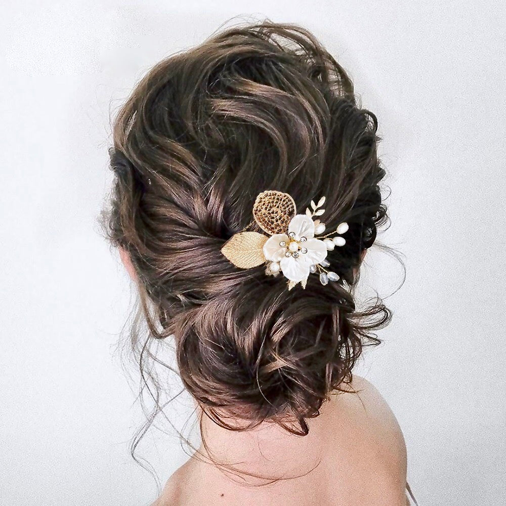 Clover - Pearl and Crystal Bridal Hair Comb - Available in Yellow Gold and Silver