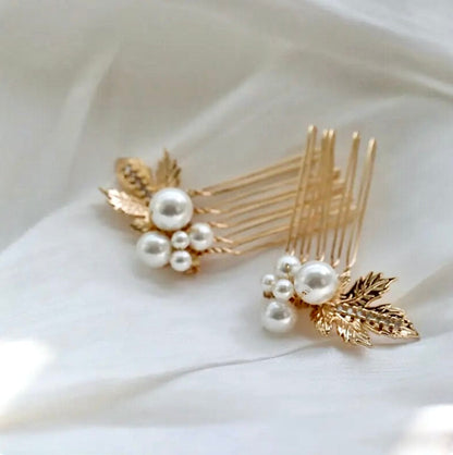 Evie - Pearl Bridal Hair Combs Set