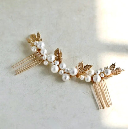 Evie - Pearl Bridal Hair Combs Set