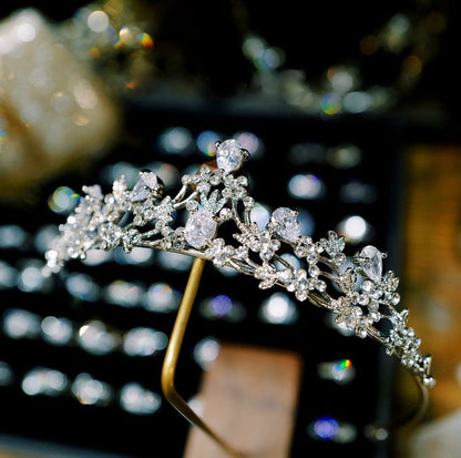 Annelise - Silver Cubic Zirconia Bridal Tiara