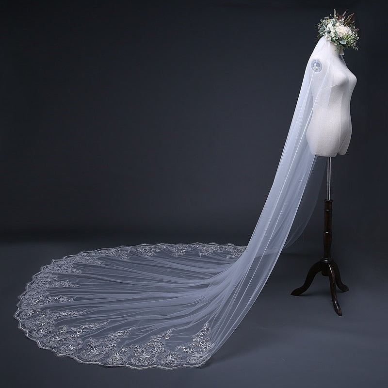 "Loreen" - Lace Edge Cathedral Bridal Veil - Available in White and Ivory