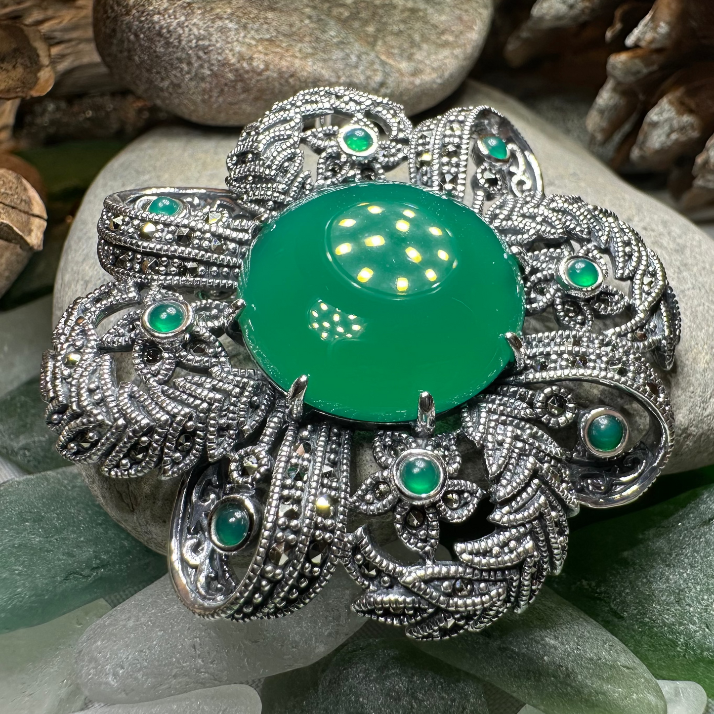 Ríona Celtic Knot Brooch