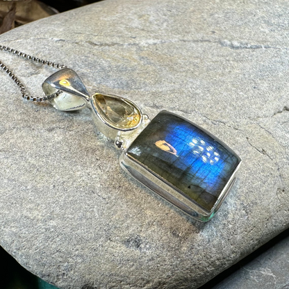 Briony Labradorite Necklace