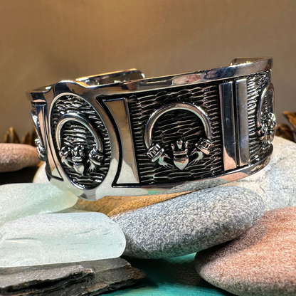Claddagh Cuff Bracelet