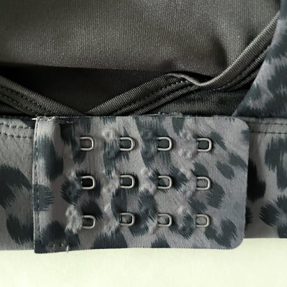 Chloé 4 Running Nursing & Pumping Sports Bra (Gray Leopard)