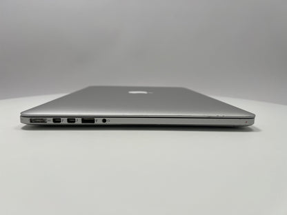 2015 MacBook Pro 15-inch i7 2.8GHz – 16GB RAM 1TB SSD AMD R9 M370X | For Parts Only
