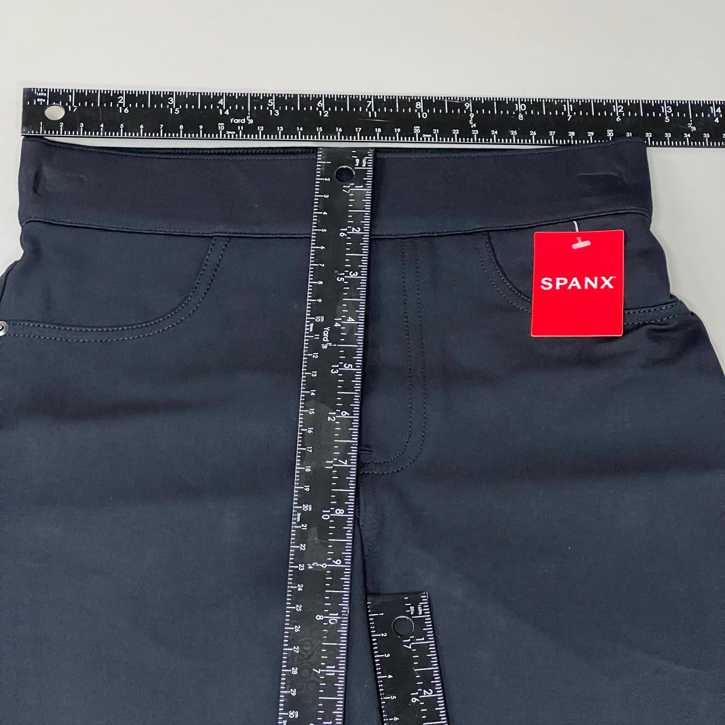 SPANX 4-Pocket Skinny in Ponte Women's Sz XS / TP  Black 20202R (New)