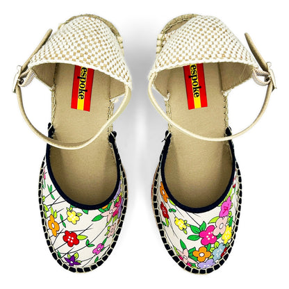 KUSAMA White Buckle Wedges