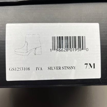 MIA Iva Silver Stone Heeled Boots Women's Sz 7 Silver GS1253108 (New)