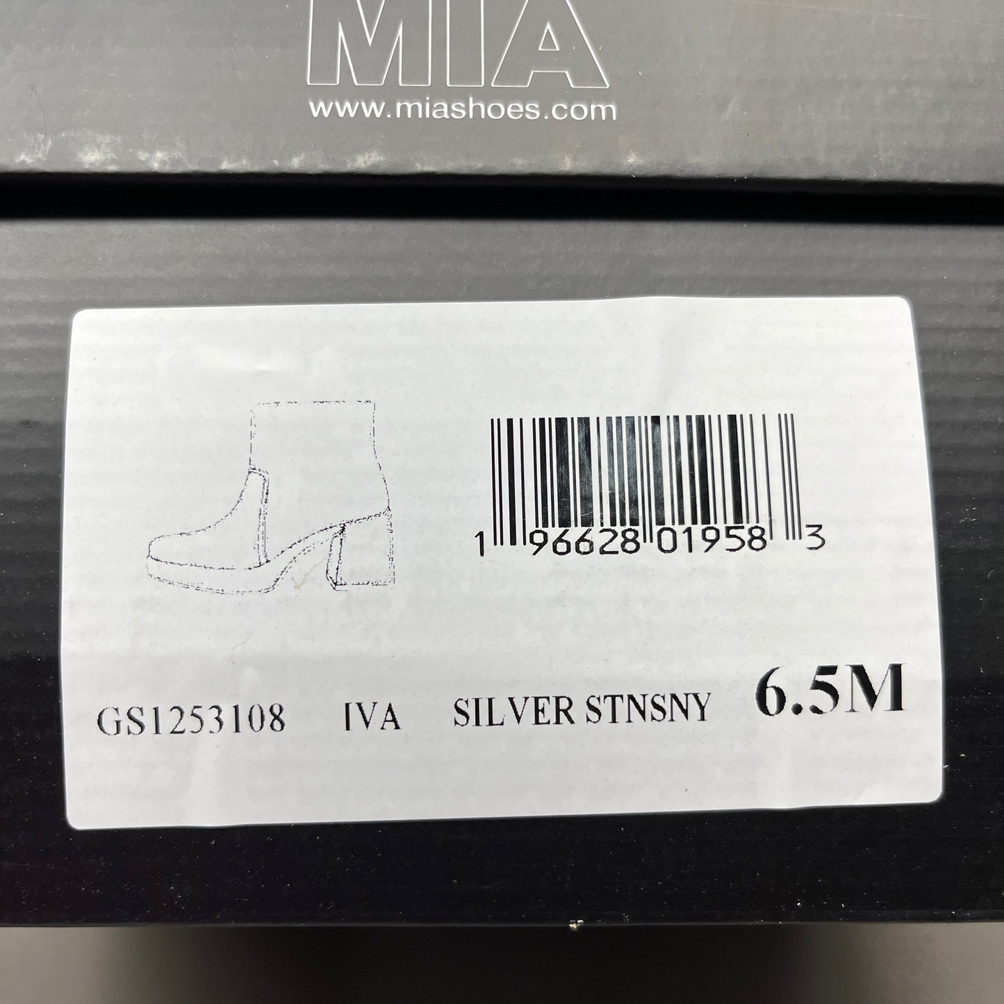 MIA Iva Silver Stone Heeled Boots Women's Sz 6.5 Silver GS1253108 (New)