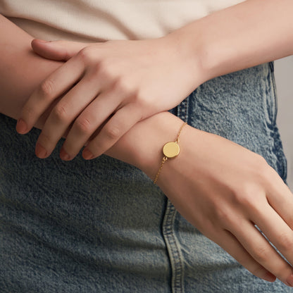 Mysha Personalized Eternal Initial Circle Bracelet