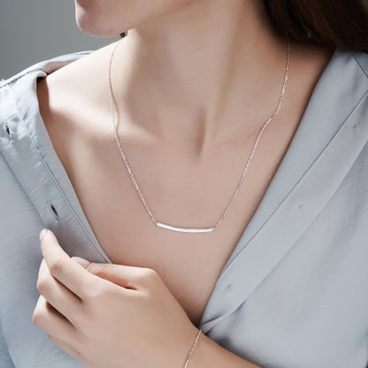 Mysha Personalized Curved Bar Bracelet