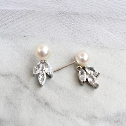 Maitlyn - Minimalist Pearl and Cubic Zirconia Bridal Earrings
