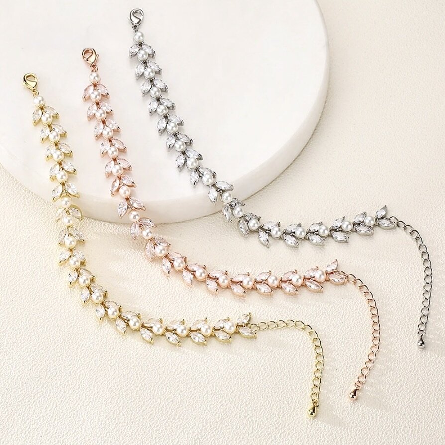 "Sadie" - Pearl Bridal Bracelet - Available in Silver, Rose Gold and Yellow Gold