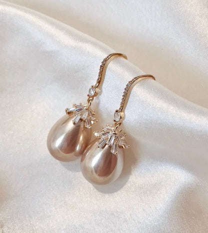 "Dora" - Bohemian Gold Pearl Bridal Earrings - Available in Gold and Silver