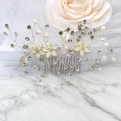 "Lucinda" - Pearl Bridal Hair Comb - Available in Silver, Yellow Gold and Rose Gold