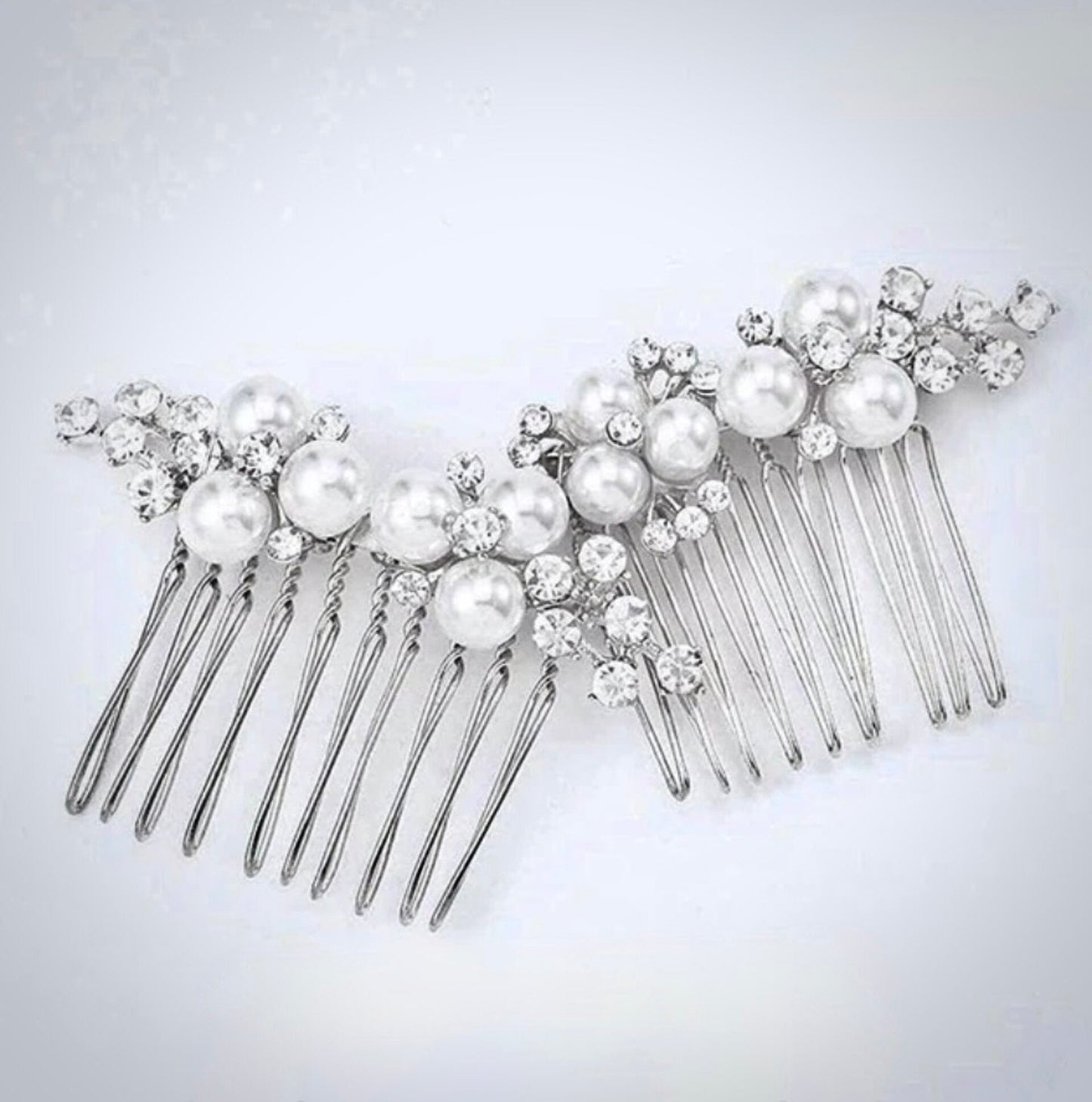 "Mera" - Pearl Bridal Hair Comb Set of 2 - Available in Gold and Silver