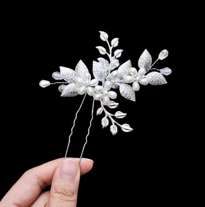 Halle - Pearl Bridal Hair Pin