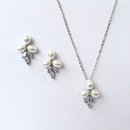 Adonna - Pearl and Cubic Zirconia Bridal Bracelet - Available in Silver and Gold