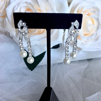Giovanna - Pearl and Cubic Zirconia Bridal Jewelry Set