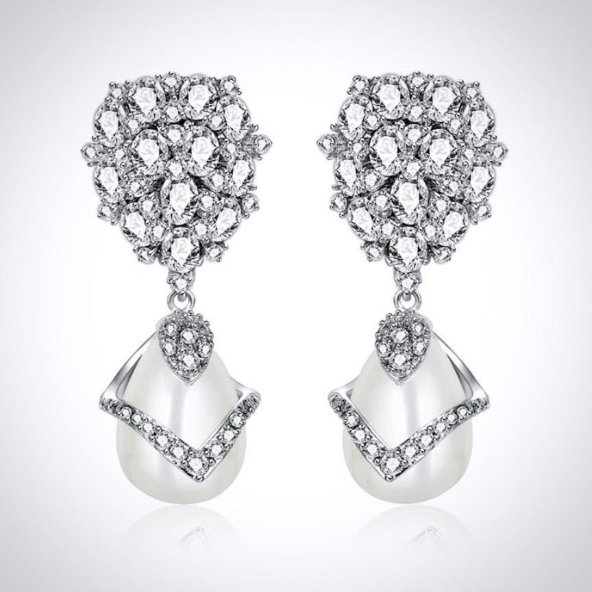 Oressa - Pearl and Cubic Zirconia Bridal Jewelry Set