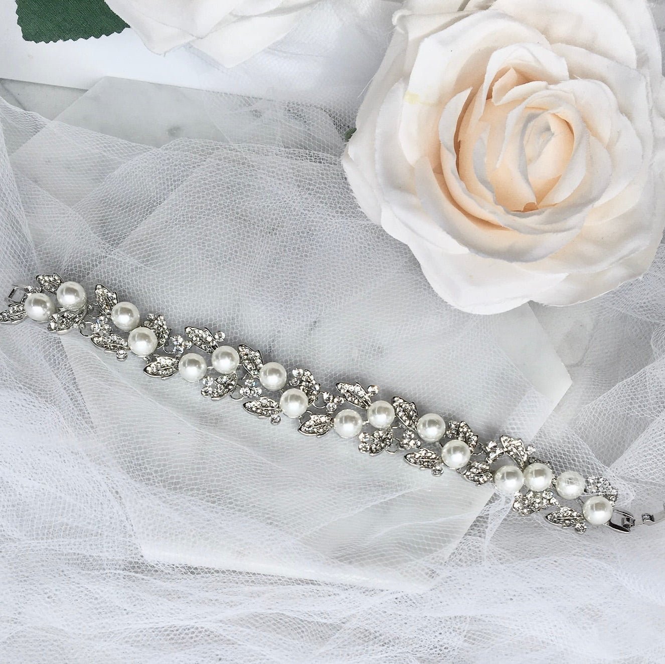Sidra - Pearl Bridal Bracelet and Earrings Set