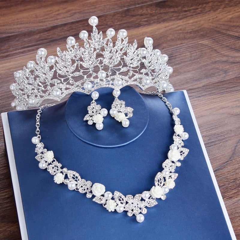 Tosca - Pearl and Crystal Bridal Tiara