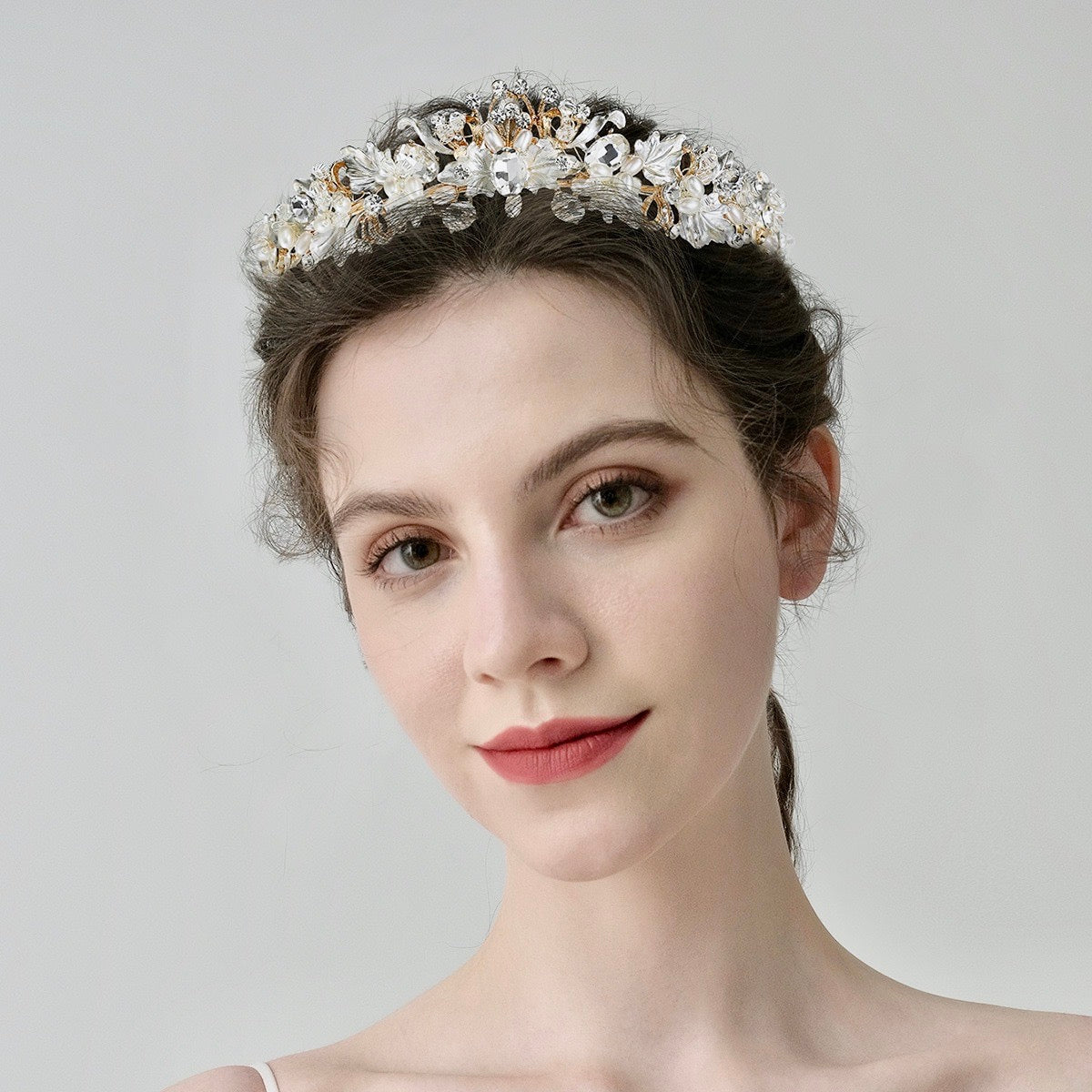 Giada - Pearl and Crystal Bridal Tiara - Available in Yellow Gold and Silver