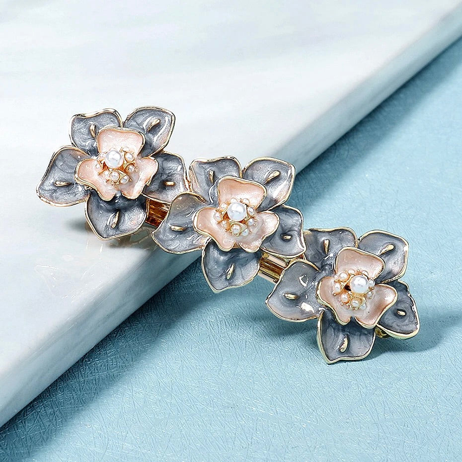 "Minnie" - Pearl Enameled Hair Clip / Barrette